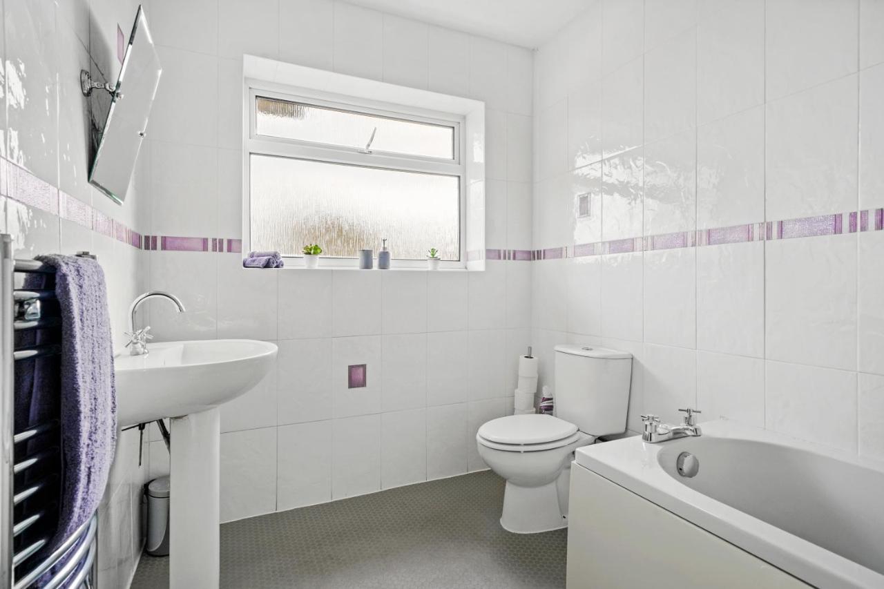 Villa The Exquisite Warwick Abode - Parking - Garden Leek Wootton Exterior foto
